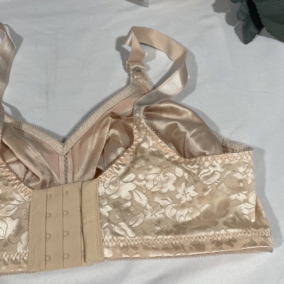 NEW BALI [ 38D ] Double Support Spa‎ Closure Wireless Bra in Nude - Picture 9 of 11